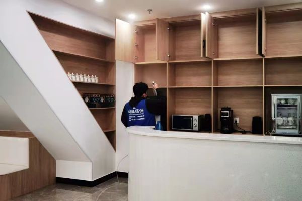 瀘州市誠(chéng)達(dá)公證處新辦公區(qū) 甲醛治理工作開(kāi)始啦